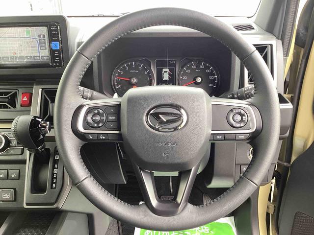 タフトＧ　クロムベンチャーインパネシフト　プッシュスタートスイッチ　電子カードキー　電動パーキングブレーキ　カーナビ　バックモニター　レーンキープアシスト　オートハイビーム　パノラマガラスルーフ　アルミホイール　誤発進抑制装置（鹿児島県）の中古車