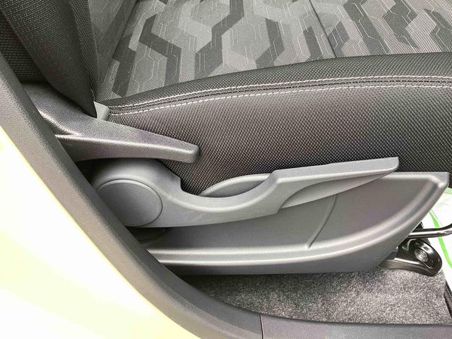 タフトＧ　クロムベンチャーインパネシフト　プッシュスタートスイッチ　電子カードキー　電動パーキングブレーキ　カーナビ　バックモニター　レーンキープアシスト　オートハイビーム　パノラマガラスルーフ　アルミホイール　誤発進抑制装置（鹿児島県）の中古車