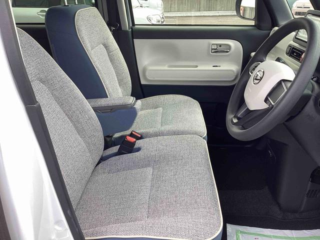 ムーヴキャンバスストライプスＧインパネシフト　プッシュスタートスイッチ　電子カードキー　電動パーキングブレーキ　カーナビ　両側パワースライドドア　ドラレコ　衝突被害軽減　車線逸脱　オートハイビーム　ＡＢＳ（鹿児島県）の中古車