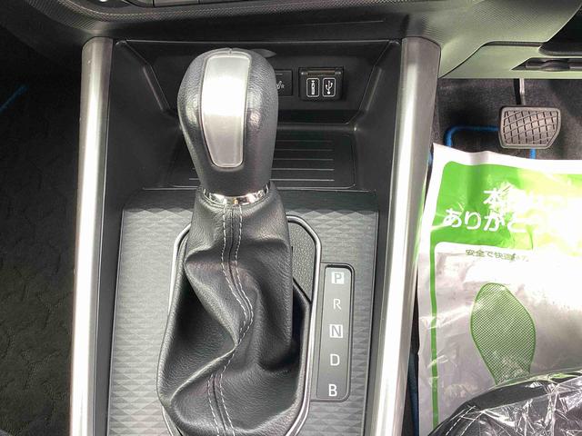 ロッキープレミアムG HEVプッシュスタートスイッチ 電子カードキー ディスプレイオーディオ バックモニター レーンキープアシスト 軽減ブレーキ ABS アルミホイール(鹿児島県)の中古車