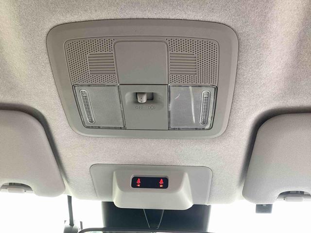 ロッキープレミアムG HEVプッシュスタートスイッチ 電子カードキー ディスプレイオーディオ バックモニター レーンキープアシスト 軽減ブレーキ ABS アルミホイール(鹿児島県)の中古車