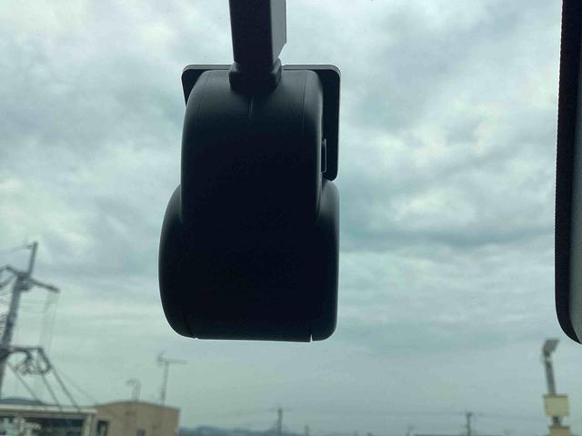 ロッキープレミアムG HEVプッシュスタートスイッチ 電子カードキー ディスプレイオーディオ バックモニター レーンキープアシスト 軽減ブレーキ ABS アルミホイール(鹿児島県)の中古車