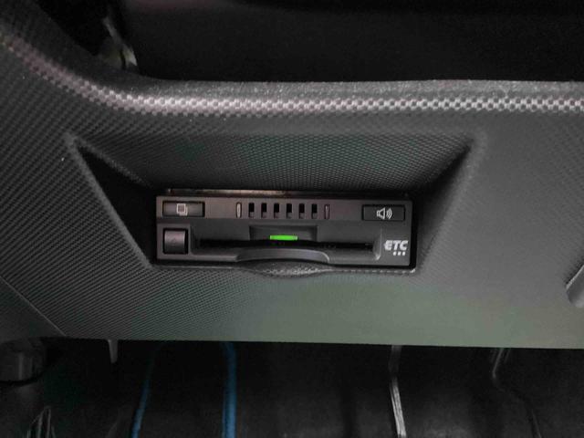ロッキープレミアムＧ　ＨＥＶディスプレイオーディオ　バックモニター　ＥＴＣ車載器　ドラレコ　アルミホイール　衝突被害軽減装置　車線逸脱防止　ＡＢＳ　オートハイビーム（鹿児島県）の中古車