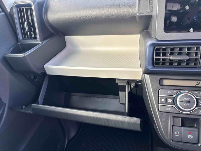 タントＸインパネシフト　プッシュスタートスイッチ　電子カードキー　電動パーキングブレーキ　シートヒーター　ＡＢＳ　衝突被害軽減システム（鹿児島県）の中古車