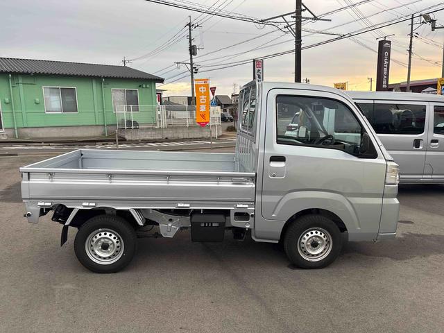 ハイゼットトラックスタンダード切替式４ＷＤ　フロアＣＶＴ車　衝突回避支援ブレーキ機能　オートマチックハイビーム　レーンキープ　ＡＢＳ　パワステ付　エアコン付（鹿児島県）の中古車