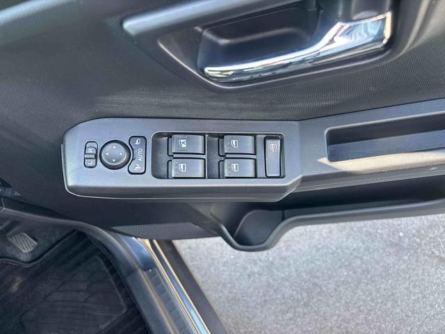 タフトＧターボ　ダーククロムベンチャーターボ車　インパネシフト　プッシュスタートスイッチ　電子カードキー　電動パーキングブレーキ　ディスプレイオーディオ　追突被害軽減ブレーキ　車線逸脱警告　オートマチックハイビーム　ＡＢＳ　ガラスルーフ（鹿児島県）の中古車