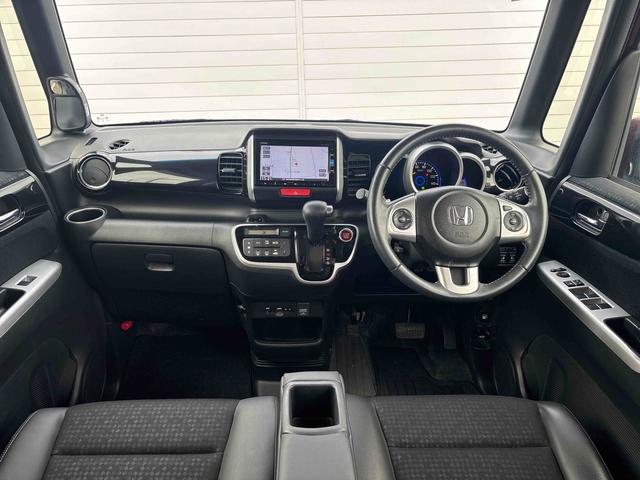 Ｎ−ＢＯＸカスタムＧ・ターボＬパッケージターボ車　インパネシフト　両側スライドドア　Ｗエアバッグ　アルミホイール（鹿児島県）の中古車