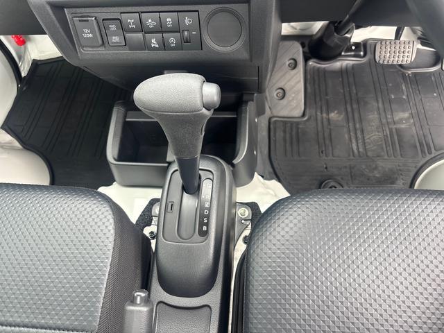 ハイゼットトラックスタンダード　農用スペシャル切り替え４ＷＤ　フロアシフト（ＣＶＴ）　レーンキープアシスト　衝突被害軽減システム　ＡＢＳ　オートハイビーム（鹿児島県）の中古車