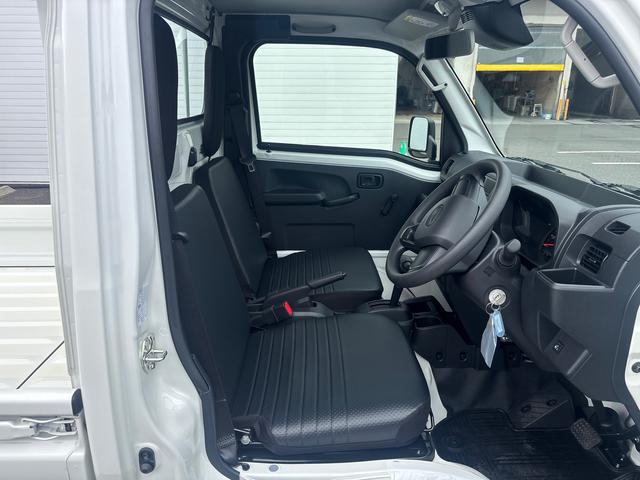 ハイゼットトラックスタンダード　農用スペシャル切り替え４ＷＤ　フロアシフト（ＣＶＴ）　レーンキープアシスト　衝突被害軽減システム　ＡＢＳ　オートハイビーム（鹿児島県）の中古車