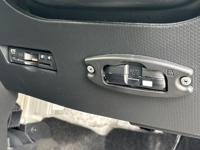タントファンクロスターボターボ車　インパネシフト　プッシュスタートスイッチ　電子カードキー　電動パーキングブレーキ　両側電動スライドドア　ＥＴＣ車載器　ドラレコ　両側電動スライドドア　衝突被害軽減システム　オートハイビーム（鹿児島県）の中古車
