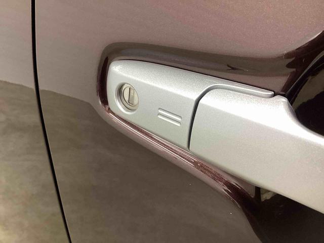 タントＸインパネシフト　プッシュスタートスイッチ　電子カードキー　電動パーキングブレーキ　片側電動両側スライドドア　車線逸脱警報　オートハイビーム　ブレーキサポート　ＡＢＳ（鹿児島県）の中古車