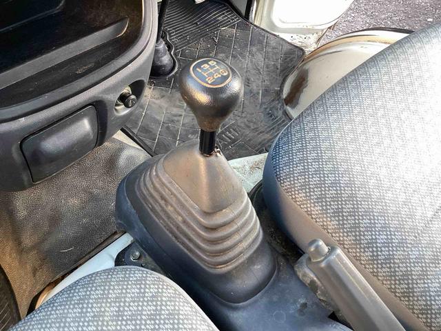 ハイゼットトラックエアコン・パワステ　スペシャル５速ＭＴ車　４ＷＤ車　エアコン　パワステ　３方開（鹿児島県）の中古車