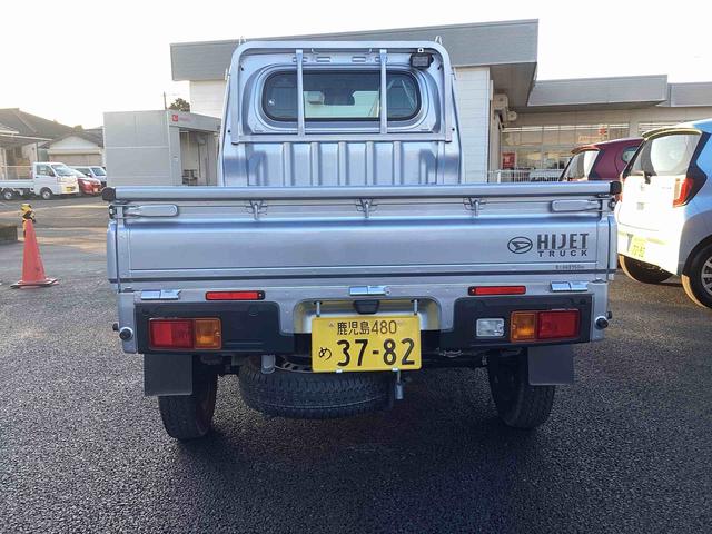 ハイゼットトラックスタンダード 農用スペシャル切替4WD 5MT車 車線逸脱警報 衝突回避支援ブレーキ機能 パワーステアリング エアコン ABS オートハイビーム エアバッグ(鹿児島県)の中古車