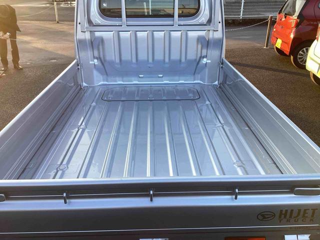 ハイゼットトラックスタンダード 農用スペシャル切替4WD 5MT車 車線逸脱警報 衝突回避支援ブレーキ機能 パワーステアリング エアコン ABS オートハイビーム エアバッグ(鹿児島県)の中古車