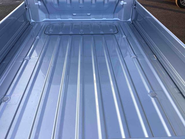 ハイゼットトラックスタンダード 農用スペシャル切替4WD 5MT車 車線逸脱警報 衝突回避支援ブレーキ機能 パワーステアリング エアコン ABS オートハイビーム エアバッグ(鹿児島県)の中古車