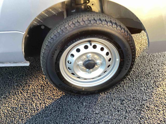 ハイゼットトラックスタンダード 農用スペシャル切替4WD 5MT車 車線逸脱警報 衝突回避支援ブレーキ機能 パワーステアリング エアコン ABS オートハイビーム エアバッグ(鹿児島県)の中古車