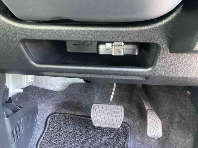 ムーヴキャンバスストライプスＧインパネシフト　プッシュスタートスイッチ　　電子カードキー　電動パーキングブレーキ　カーナビ　ドラレコ　衝突被害軽減　車線逸脱　オートハイビーム　ＡＢＳ　両側パワースライドドア（鹿児島県）の中古車