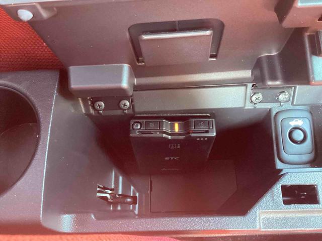 コペンセロターボエンジン　フロアＣＶＴ車　電動オープン　スマートキー＆プッシュスタート　アルミホイール　ＡＢＳ　ＥＴＣ車載器（鹿児島県）の中古車