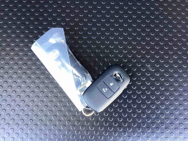 タントＸインパネシフト　プッシュスタートスイッチ　電子カードキー　電動パーキングブレーキ　衝突被害軽減システム　レーンアシスト　ＡＢＳ（鹿児島県）の中古車