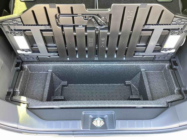 タントＸインパネシフト　プッシュスタートスイッチ　電子カードキー　電動パーキングブレーキ　衝突被害軽減システム　レーンアシスト　ＡＢＳ（鹿児島県）の中古車