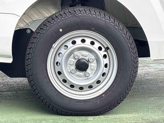 ハイゼットトラックスタンダード　農用スペシャル４ＷＤ　５ＭＴ車　車線逸脱警報装置　オートマチックハイビーム　エアコン　パワーステアリング　ＡＢＳ　ブレーキサポート（鹿児島県）の中古車