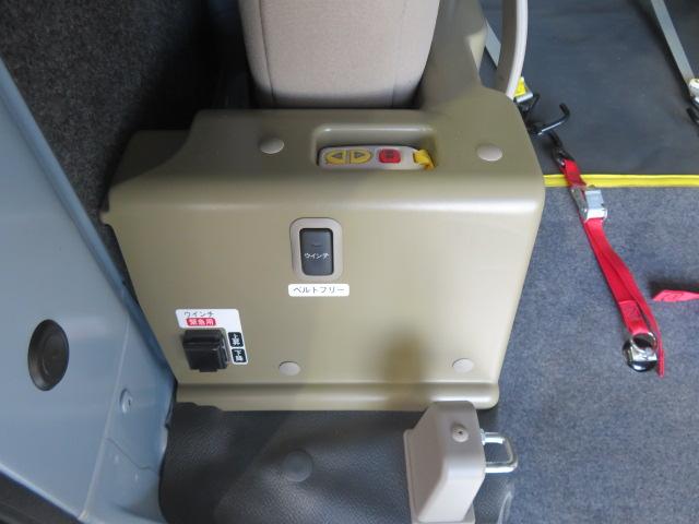 ハイゼットカーゴスローパーリヤシートレス 折り畳み補助シート(宮崎県)の中古車