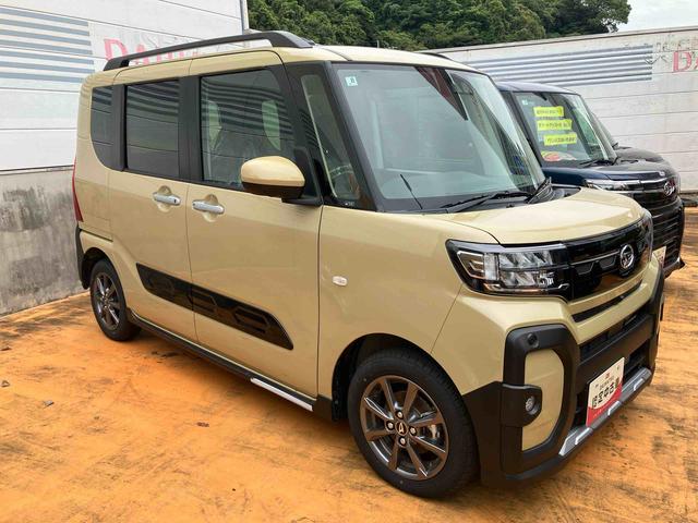 タント 中古車 ファンクロスリミテッドスマートアシスト搭載　後席両側電動スライドドア　パノラマモニター対応　オートエアコン　オートライト　キーフリー　アイドリングストップ　ＡＢＳ　電動ドアミラー