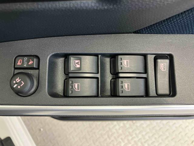 トールカスタムG ターボスマートアシスト搭載 後席両側電動スライドドア バックカメラ付き オートエアコン オートライト キーフリー アイドリングストップ ABS 電動ドアミラー(熊本県)の中古車