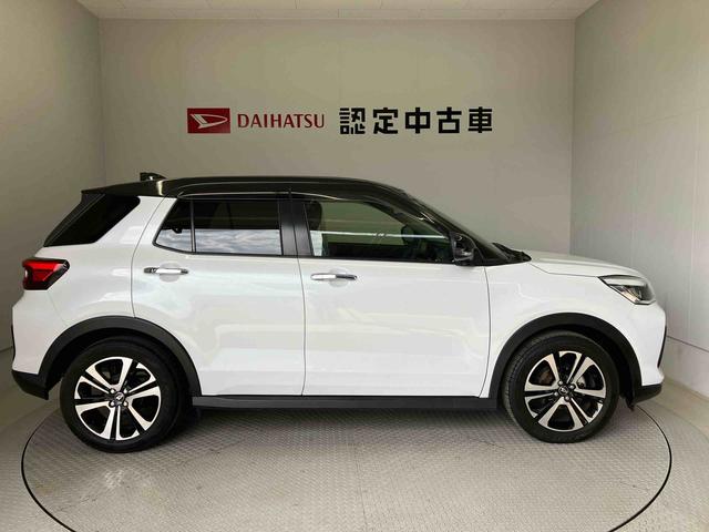 ロッキープレミアムスマートアシスト搭載 バックカメラ付き オートエアコン オートライト キーフリー アイドリングストップ ABS 電動ドアミラー(熊本県)の中古車