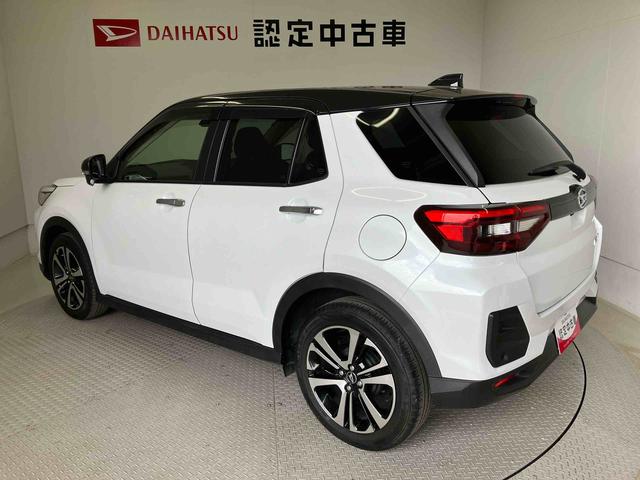 ロッキープレミアムスマートアシスト搭載 バックカメラ付き オートエアコン オートライト キーフリー アイドリングストップ ABS 電動ドアミラー(熊本県)の中古車