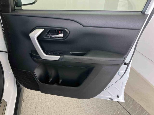 ロッキープレミアムスマートアシスト搭載 バックカメラ付き オートエアコン オートライト キーフリー アイドリングストップ ABS 電動ドアミラー(熊本県)の中古車