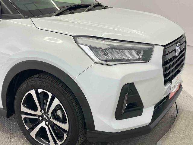 ロッキープレミアムスマートアシスト搭載 バックカメラ付き オートエアコン オートライト キーフリー アイドリングストップ ABS 電動ドアミラー(熊本県)の中古車