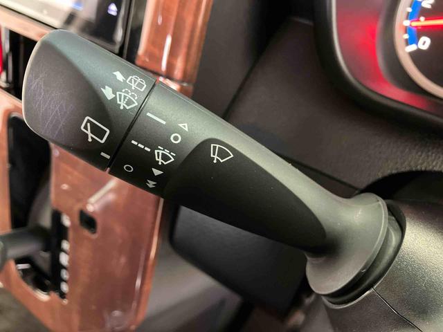 トールカスタムＧ　ターボスマートアシスト搭載　後席両側電動スライドドア　パノラマモニター対応　オートエアコン　オートライト　キーフリー　アイドリングストップ　ＡＢＳ　電動ドアミラー（熊本県）の中古車