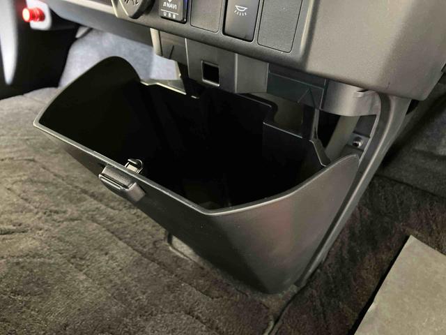 トールカスタムＧ　ターボスマートアシスト搭載　後席両側電動スライドドア　パノラマモニター対応　オートエアコン　オートライト　キーフリー　アイドリングストップ　ＡＢＳ　電動ドアミラー（熊本県）の中古車