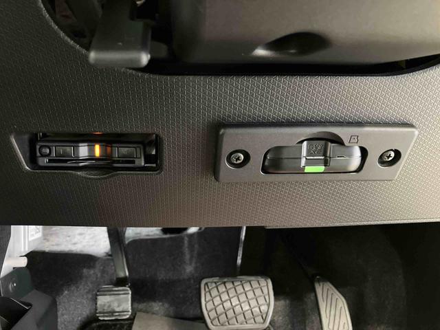 タントXスマートアシスト搭載 後席両側スライドドア(片側電動) バックカメラ付き オートエアコン オートライト キーフリー アイドリングストップ ABS 電動ドアミラー(熊本県)の中古車