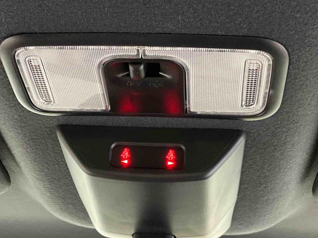 タントカスタムＸスマートアシスト搭載　後席両側電動スライドドア　バックカメラ付き　オートエアコン　オートライト　キーフリー　アイドリングストップ　ＡＢＳ　電動ドアミラー（熊本県）の中古車