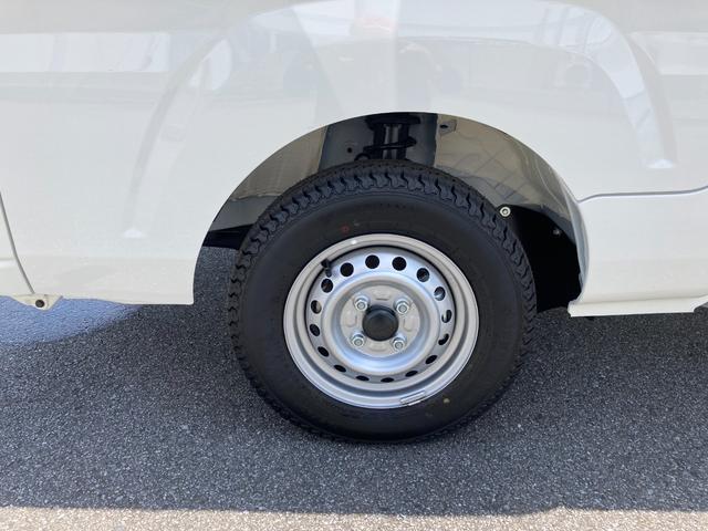 ハイゼットトラックスタンダード　４ＷＤ　ＣＶＴスマートアシスト・切り替え式４ＷＤ（ＣＶＴ車）・荷台フロア長２，０３０ｍｍ・荷台幅１，４１０ｍｍ・防錆鋼鈑・ハロゲンヘッドランプ・マニュアルエアコン（山梨県）の中古車