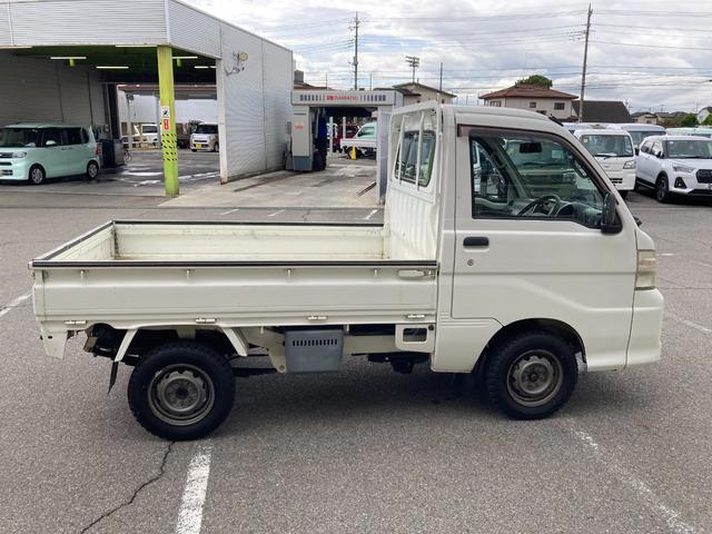 ハイゼットトラック農用スペシャル　５速マニュアル　ＡＭ／ＦＭラジオデッキ（山梨県）の中古車