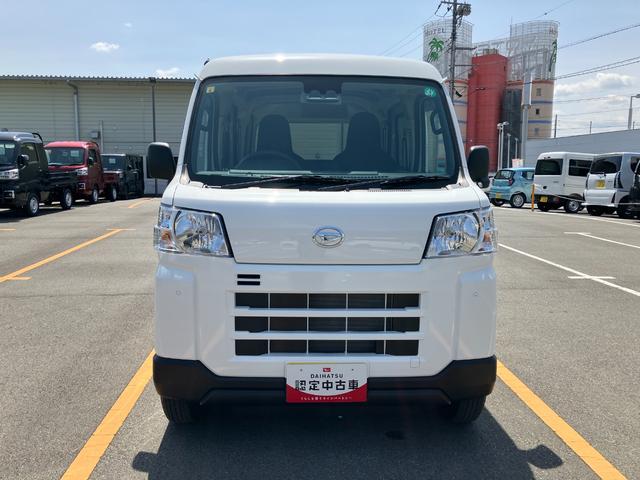 ハイゼットカーゴデラックス　４ＷＤ　ＣＶＴスマートアシスト・コーナーセンサー・３モード電子制御４ＷＤ（ＣＶＴ車）・荷室長１，９１５ｍｍ・荷室幅１，４１０ｍｍ・荷室高１，２５０ｍｍ・ハロゲンヘッドランプ・マニュアルエアコン（山梨県）の中古車