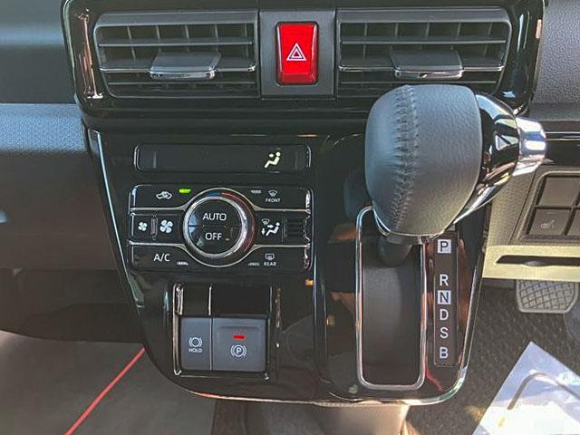 タントカスタムＲＳ　４ＷＤ　純正ナビ　パノラマモニタースマートアシスト・ＬＥＤヘッドライト・１５インチアルミホイール・両側パワースライドドア・ＵＳＢソケット・運転席助手席シートヒーター・レザー調Ｘフルファブリックシート・本革巻ステアリングホイール（山梨県）の中古車