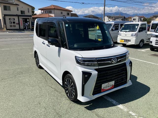 タントカスタムＲＳ　４ＷＤ　純正ナビ　パノラマモニタースマートアシスト・ＬＥＤヘッドライト・１５インチアルミホイール・両側パワースライドドア・ＵＳＢソケット・運転席助手席シートヒーター・レザー調Ｘフルファブリックシート・本革巻ステアリングホイール（山梨県）の中古車