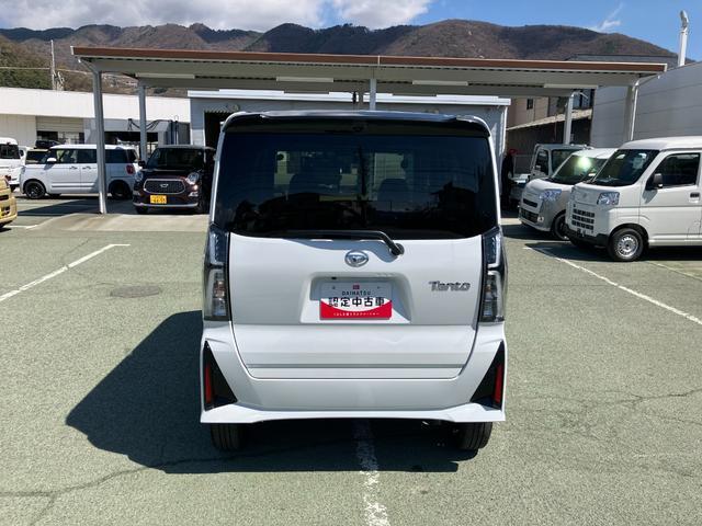 タントカスタムＲＳ　４ＷＤ　純正ナビ　パノラマモニタースマートアシスト・ＬＥＤヘッドライト・１５インチアルミホイール・両側パワースライドドア・ＵＳＢソケット・運転席助手席シートヒーター・レザー調Ｘフルファブリックシート・本革巻ステアリングホイール（山梨県）の中古車