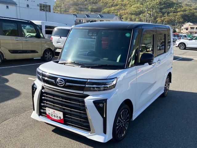 タントカスタムＲＳ　４ＷＤ　純正ナビ　パノラマモニタースマートアシスト・ＬＥＤヘッドライト・１５インチアルミホイール・両側パワースライドドア・ＵＳＢソケット・運転席助手席シートヒーター・レザー調Ｘフルファブリックシート・本革巻ステアリングホイール（山梨県）の中古車