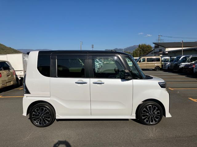 タントカスタムＲＳ　４ＷＤ　純正ナビ　パノラマモニタースマートアシスト・ＬＥＤヘッドライト・１５インチアルミホイール・両側パワースライドドア・ＵＳＢソケット・運転席助手席シートヒーター・レザー調Ｘフルファブリックシート・本革巻ステアリングホイール（山梨県）の中古車