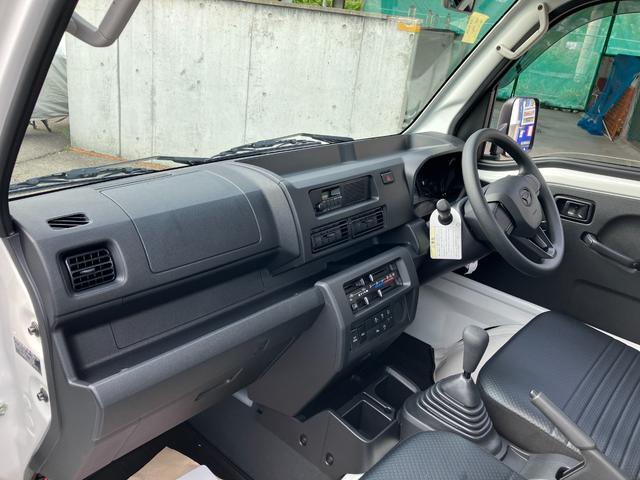 ハイゼットトラックスタンダード　４ＷＤ　ＭＴ荷台フロア長２，０３０ｍｍ・荷台幅１，４１０ｍｍ・防錆鋼鈑・ハロゲンヘッドランプ・マニュアルエアコン（山梨県）の中古車