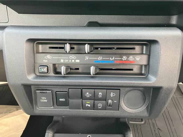 ハイゼットトラックスタンダード　４ＷＤ　ＭＴ荷台フロア長２，０３０ｍｍ・荷台幅１，４１０ｍｍ・防錆鋼鈑・ハロゲンヘッドランプ・マニュアルエアコン（山梨県）の中古車