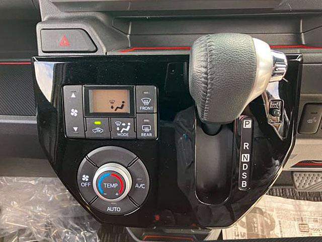 ウェイクＧターボＶＳ　ＳＡIII　４ＷＤ　純正ナビ　パノラマモニタースマートアシスト・ＬＥＤヘッドランプ・オートエアコン・プッシュエンジンスタート・両側パワースライドドア・衝突安全ボディ・ＳＲＳエアバッグ・ＡＢＳ・ヘッドランプ自動消灯システム・電動格納ミラー（山梨県）の中古車
