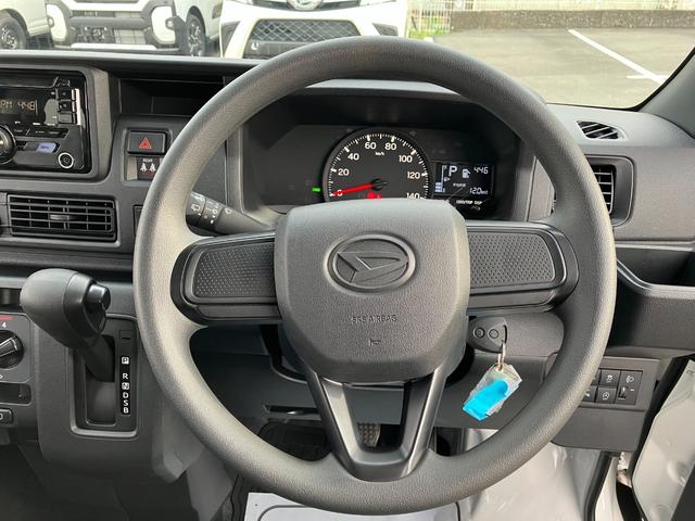 ハイゼットカーゴＤＸ　４ＷＤ　ＣＶＴ　純正ＣＤデッキ　マニュアルエアコンスマートアシスト・コーナーセンサー・３モード電子制御４ＷＤ（ＣＶＴ車）・荷室長１，９１５ｍｍ・荷室幅１，４１０ｍｍ・荷室高１，２５０ｍｍ・ハロゲンヘッドランプ・マニュアルエアコン（山梨県）の中古車