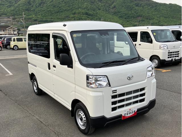 ハイゼットカーゴＤＸ　４ＷＤ　ＣＶＴ　純正ＣＤデッキ　マニュアルエアコンスマートアシスト・コーナーセンサー・３モード電子制御４ＷＤ（ＣＶＴ車）・荷室長１，９１５ｍｍ・荷室幅１，４１０ｍｍ・荷室高１，２５０ｍｍ・ハロゲンヘッドランプ・マニュアルエアコン（山梨県）の中古車