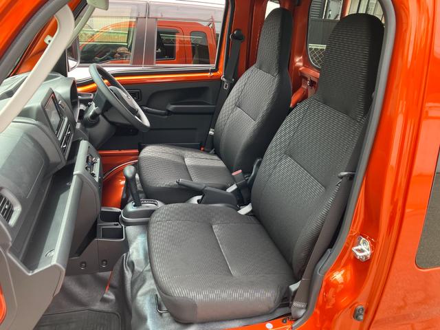 ハイゼットトラックジャンボエクストラ　４ＷＤ　ＣＶＴ　純正ナビゲーションスマートアシスト・コーナーセンサー・切り替え式４ＷＤ（ＣＶＴ車）・ＬＥＤヘッドランプ・ＬＥＤフォグランプ・ＬＥＤ大型作業灯・プッシュエンジンスタート（山梨県）の中古車